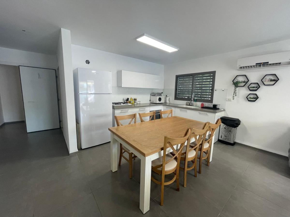 סוויטת עלית בריכה מחוממת Poriyya Exterior foto